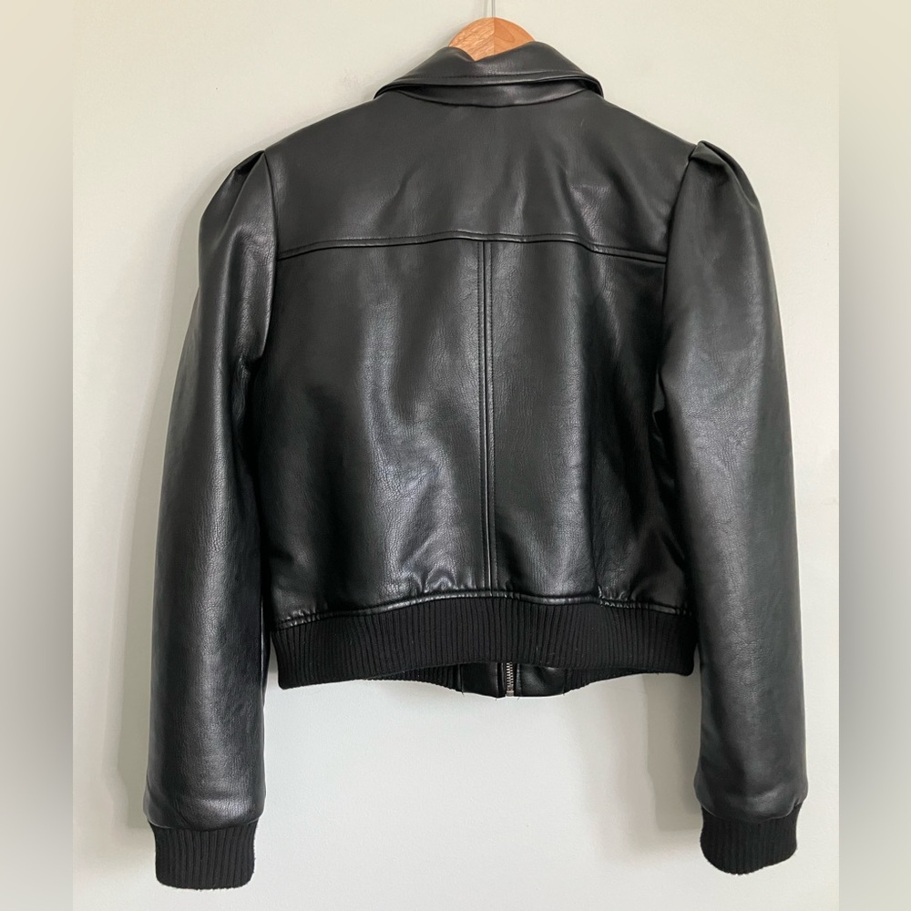 BB DAKOTA Steve Madden Black Faux Leather Puff Sleeve Bomber Jacket Size L - Picture 6 of 11